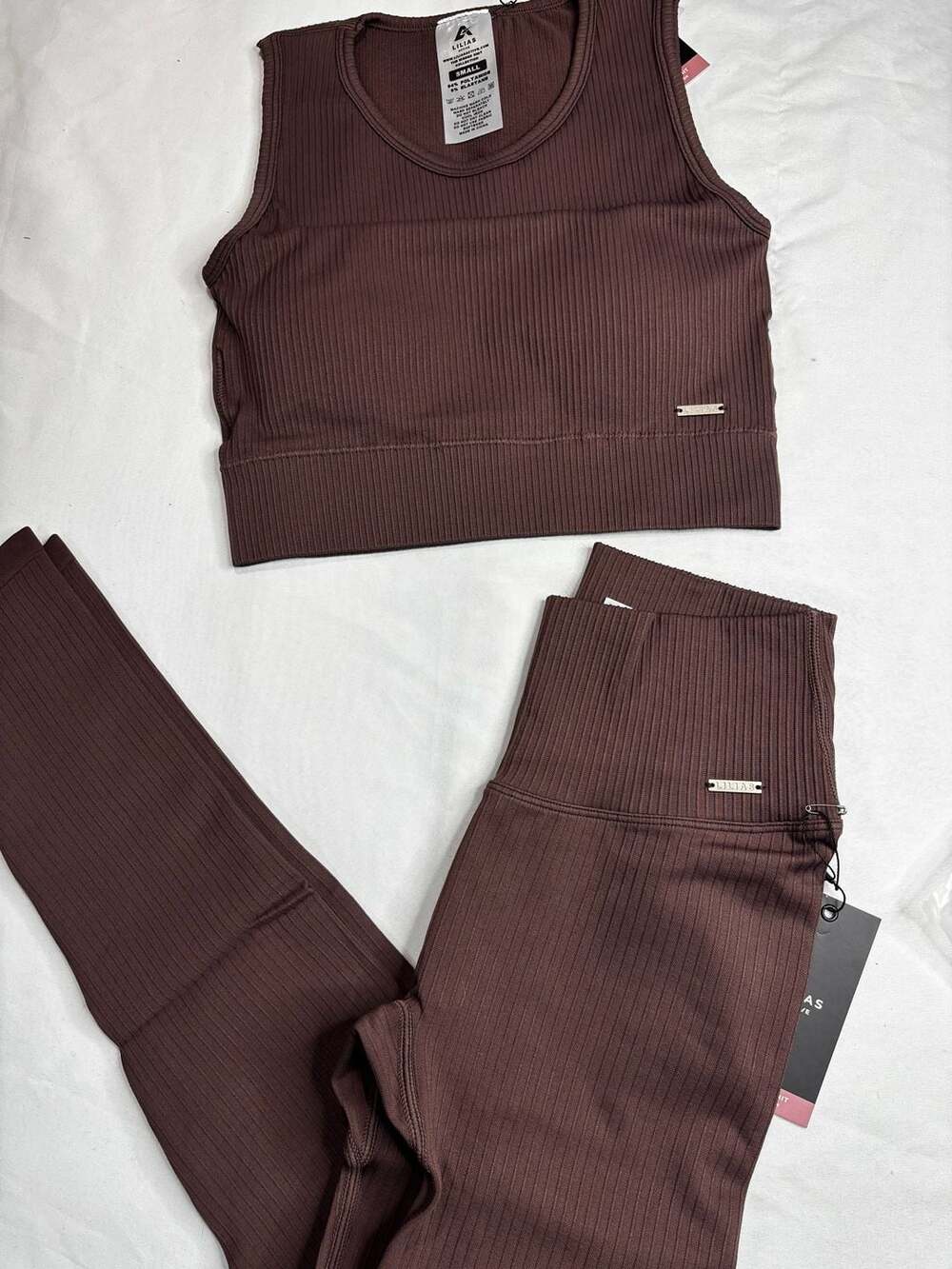 Lilias Active The Ribbed Knit Collection Crop Tank Top And Leggings Set